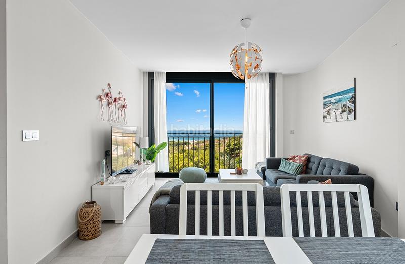 Foto 4071dc23-20ae-4ae1-84cc-3d6e13303be8. Penthouse with heating parking pool in Monte y Mar Santa Pola