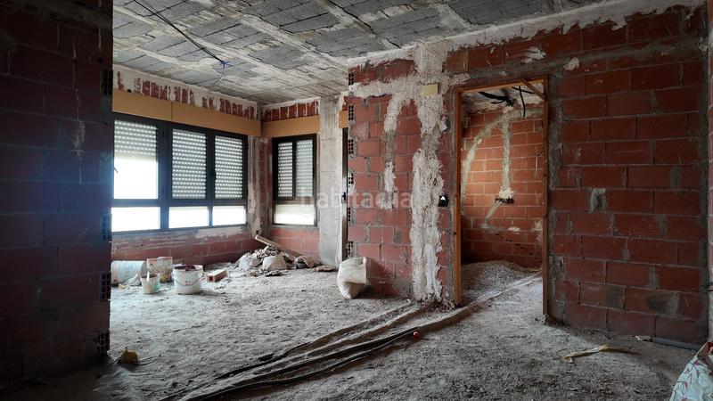 Foto 1953f696-9f29-4f4a-a0ad-cae04a4468d5. Edifici a Norte Sant Vicent del Raspeig