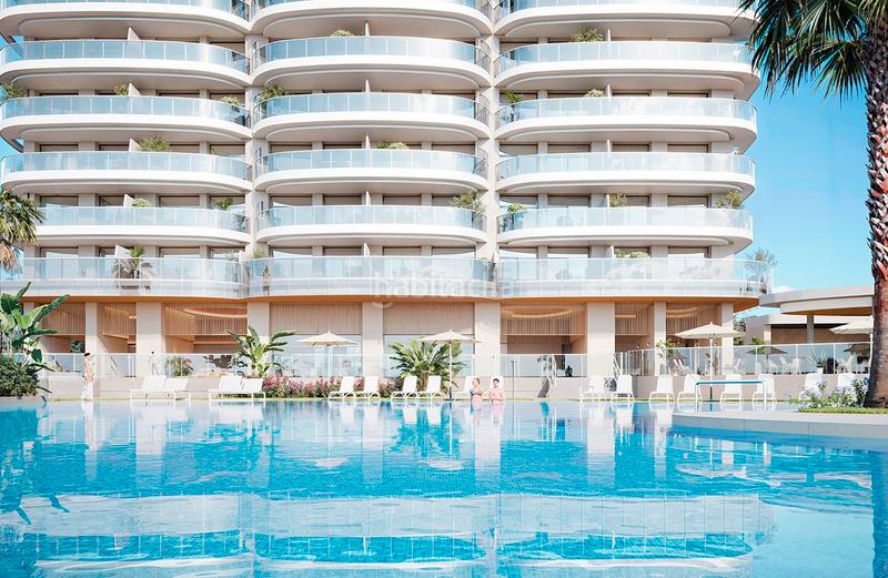 Foto 67527523-272d-4f55-ad71-83d525e296d2. Apartament amb calefacció aparcament piscina a Playa Poniente Benidorm
