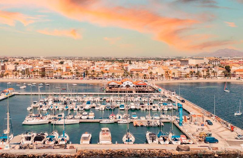 Foto 55057bd0-eb0d-49b6-a5f8-28b392f2486c. Àtic amb calefacció aparcament piscina a Centro Alcázares (Los)