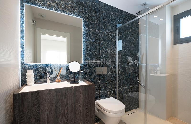 Foto 469449bf-ecb8-42fb-8956-b9ecaaf36aee. Chalet mit heizung parking pool in Monte y Mar Santa Pola