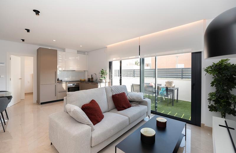 Foto 6a483ed5-c8bc-464c-bb00-fa5f23627e6d. Chalet mit heizung parking pool in Monte y Mar Santa Pola