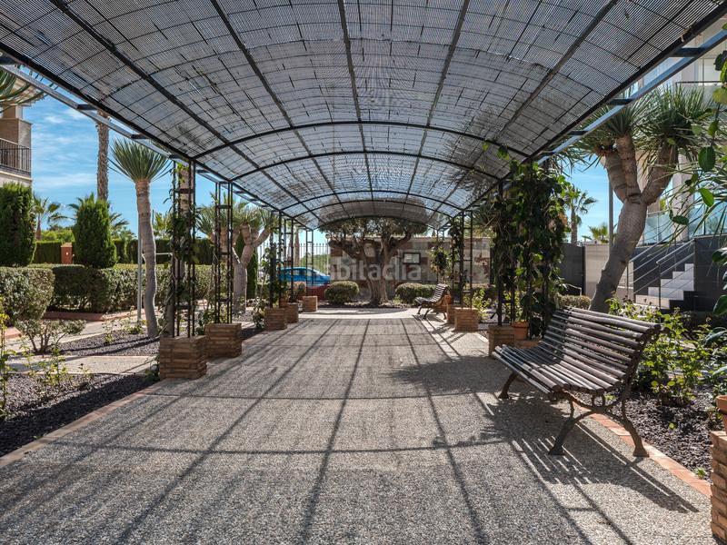 Foto a85087f8-59d1-42a6-8ace-fc106db9f8f8. Penthouse with heating parking pool in Lomas de Cabo Roig - Los Dolses Orihuela