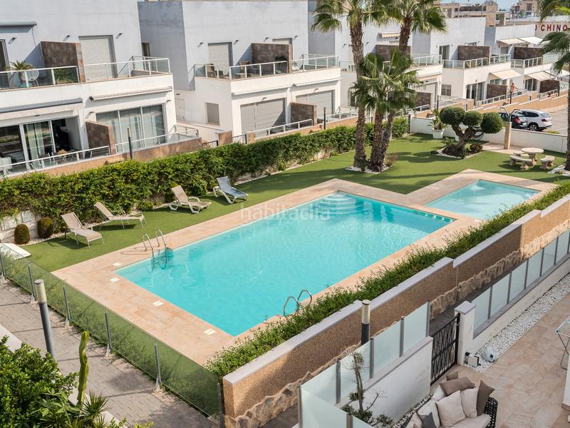 Foto 2477cd03-6b8c-4a13-b614-02b2c925adc3. Àtic amb calefacció aparcament piscina a Zeniamar - Horizonte - La Campana Orihuela