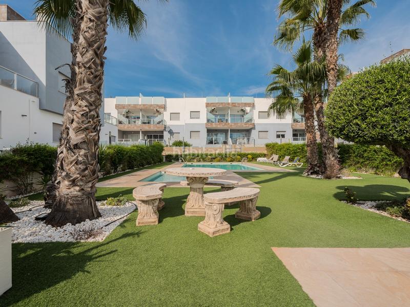 Foto 4e872f5c-6e69-47a3-86aa-1ae9c4951377. Àtic amb calefacció aparcament piscina a Zeniamar - Horizonte - La Campana Orihuela