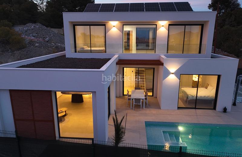 Foto 1e5c4ba7-05a7-43b8-af61-73677bee15d4. Chalet costa blanca eiendom presenta este proyecto de 12 exclusivas viviendas independientes en una ubicaciãn privilegiada en alfaz del p en Alfàs del Pi (l´)
