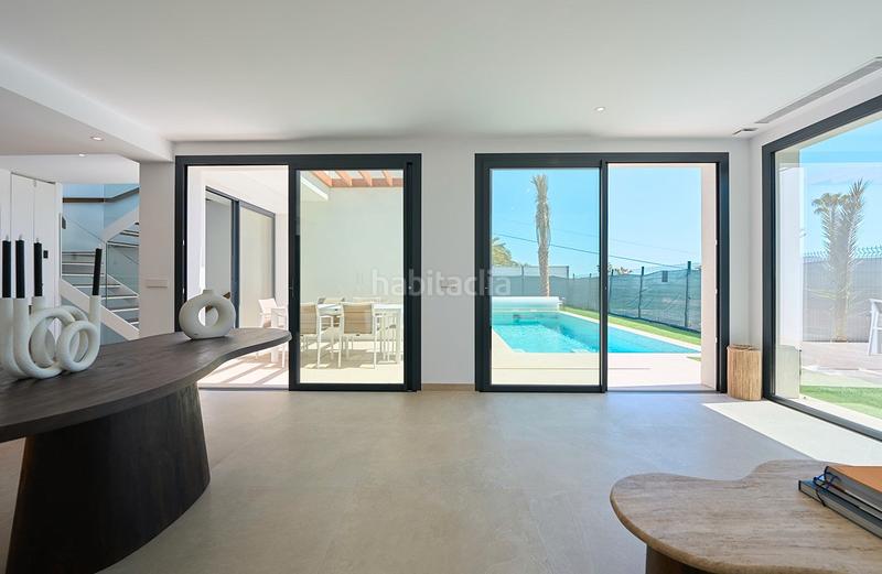 Foto 71b6523e-5f99-42fa-85a0-faa7fbef853a. Chalet costa blanca eiendom presenta este proyecto de 12 exclusivas viviendas independientes en una ubicaciãn privilegiada en alfaz del p en Alfàs del Pi (l´)