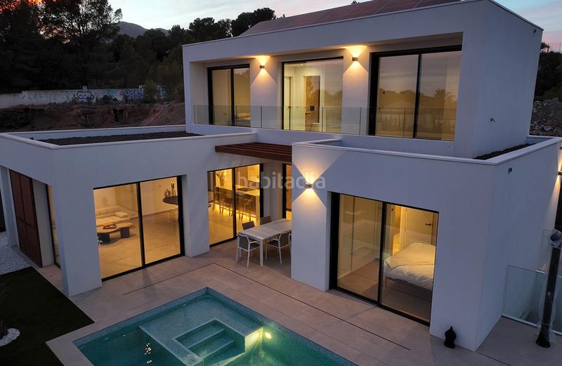 Foto 91ed7fe4-1456-4b74-a2af-ea0af81c9630. Chalet costa blanca eiendom presenta este proyecto de 12 exclusivas viviendas independientes en una ubicaciãn privilegiada en alfaz del p en Alfàs del Pi (l´)
