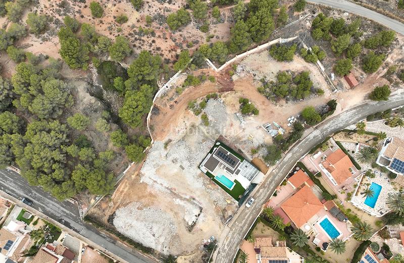 Foto b766c5b3-745a-4db1-9402-2aa77432be2f. Chalet costa blanca eiendom presenta este proyecto de 12 exclusivas viviendas independientes en una ubicaciãn privilegiada en alfaz del p en Alfàs del Pi (l´)