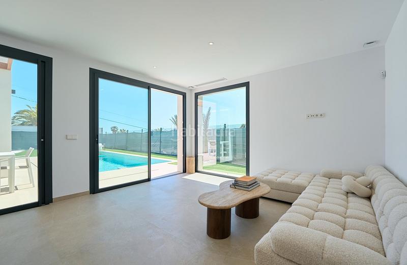 Foto bdd18232-a887-4af0-b7a6-9da553479969. Chalet costa blanca eiendom presenta este proyecto de 12 exclusivas viviendas independientes en una ubicaciãn privilegiada en alfaz del p en Alfàs del Pi (l´)