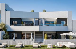 Planta baja en San Miguel de Salinas. Costa blanca eiendom presenta un exclusivo complejo residencial