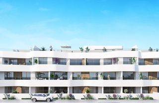 Penthouse in Las Lomas de Rame-Bahía Bella. Costa blanca eiendom presenta un extraordinario residencial en l