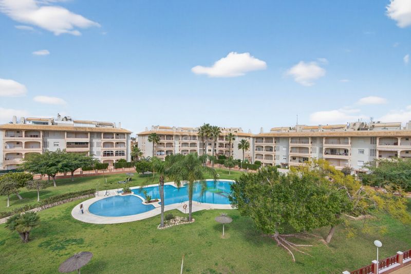 Foto f0b92a7a-6380-46fc-96f8-dfddcfba047b. Àtic a Playa Flamenca a Playa Flamenca Orihuela