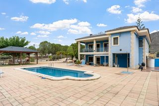 Xalet a Rebolledo. Exclusiva villa con piscina privada a 10 min de la playa