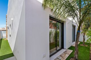 Pis a Pilar de la horadada. Apartamento de 3 dormitorios en venta en pilar de la horadada, c