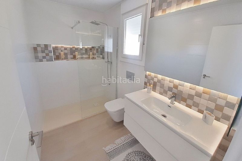 Foto 10315470-5910-451d-8d8f-fb14983b5d2f. Piso en sierra golf villa semidetached de 3 dormitorios en venta en avileses, con piscina en Murcia