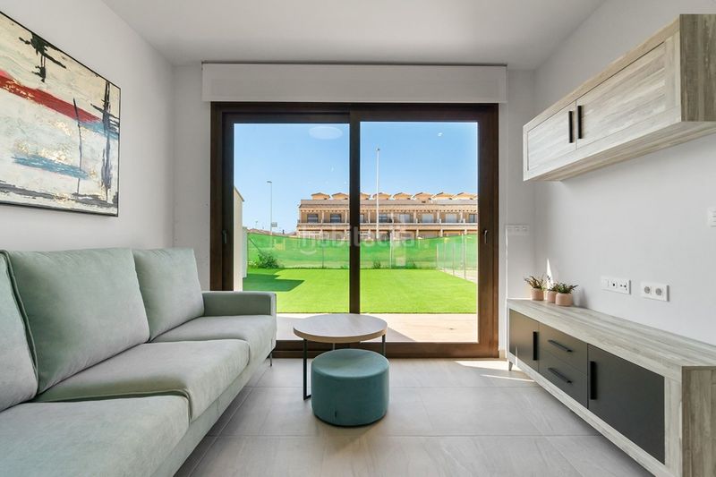 Foto a6ec1c7a-d989-473c-bf15-6f94c83be90a. Ático en lo pagan ático de 2 dormitorios en venta , con piscina en San Pedro del Pinatar