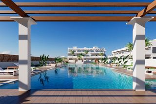 Penthouse  Serena golf. Ático de 3 dormitorios en venta en los alcázares, con piscina