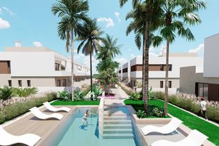 Ático en Serena golf. Ático de 3 dormitorios en venta en los alcázares, con piscina