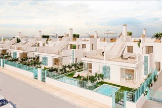 Pis a Playa la concha. Villa  semidetached de 3 dormitorios en venta en los alcázares,
