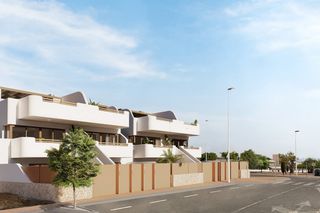 Penthouse  Los cuarteros. Ático de 3 dormitorios en venta en san pedro del pinatar, con pi