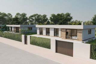 Chalet  Valentín. Villa de 3 dormitorios en venta en calasparra, con piscina