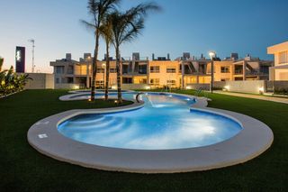 Pis a Mar de cristal. Apartamento de 3 dormitorios en venta en mar de cristal, con pis