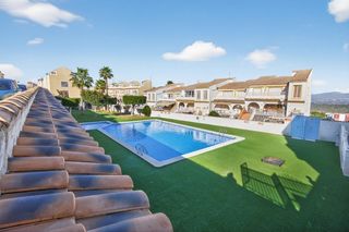 Pis  Gran alacant. Amplio apartamento de 3 dormitorios con dos terrazas en gran ala