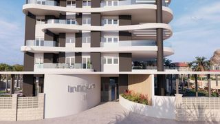 Pis  Calle chipre, 1. Apartamento de 3 dormitorios y 2 baños con piscina y jardín, a 9