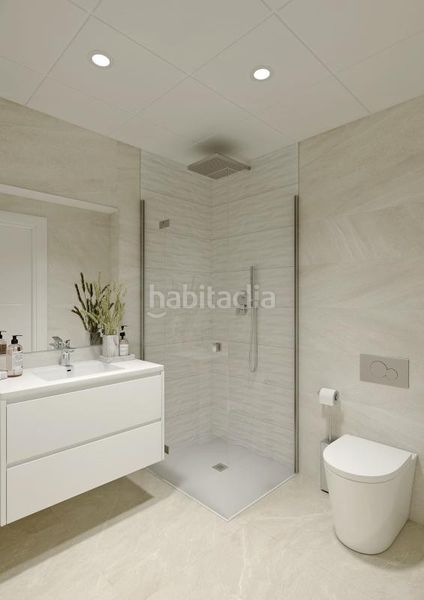 Foto 64aa3ce9-bdd6-4757-9980-4699f25f586c. Pis a centro a Zona Playa del Cura Torrevieja