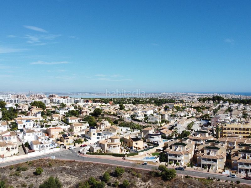 Foto f804b404-5898-4a6c-84b0-345d515339bd. Àtic a calle malvinas a Lomas de Cabo Roig - Los Dolses Orihuela