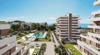 Pis a Villajoyosa. Apartamento de 3 dormitorios y 2 baños con piscina y jardín en l