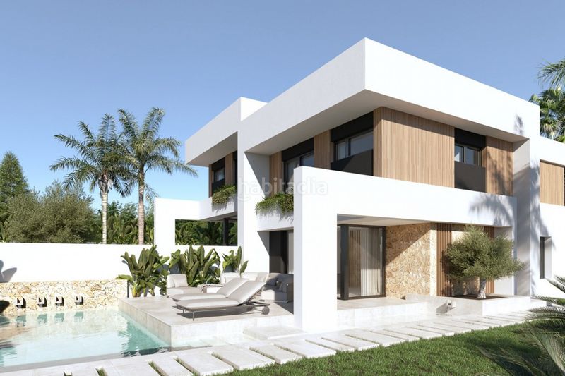 Foto dccaa2b8-dcc9-453b-9a9c-0ef9f0a86bfd. Piso en res. las filipinas villa semidetached de 3 dormitorios y 2 baños con piscina y jardín en villamartin en Orihuela
