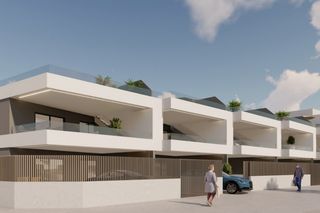 Casa a Pilar de la horadada. Bungalow de 2 dormitorios y 2 baños con piscina y jardín en pila