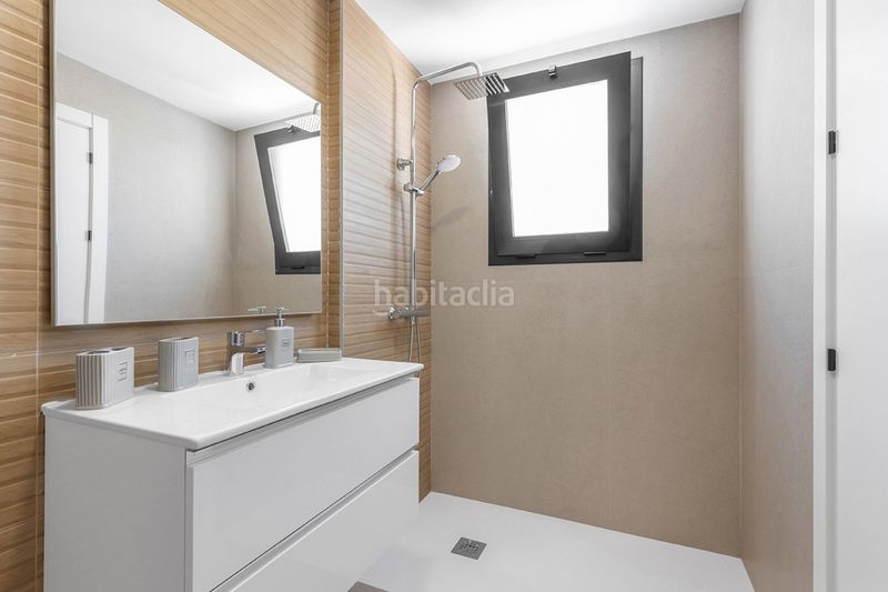 Foto 49fc0854-0ec7-4609-8347-4f4ed2318ce0. Pis a center a Rafal