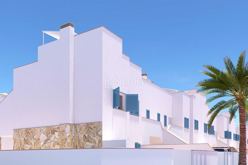 Foto 482abd96-4a42-41d2-b6b6-180b52ce05ab. Ático en playa del puerto ático de 2 dormitorios y 2 baños con piscina y jardín en Torre de la Horadada en Pilar de la Horadada