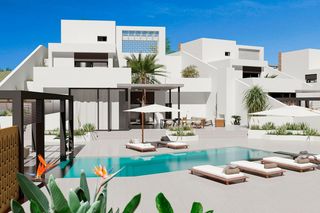 Chalet à Urb. marina-comercial. Villa de 4 dormitorios y 4 baños con piscina y jardín en san ful