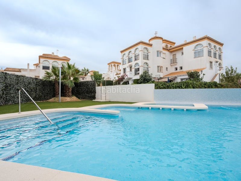 Foto 05155f3f-dd14-48e4-9d16-5f433d10627d. Pis amb aparcament piscina a Playa Flamenca Orihuela