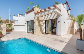 Xalet a Cala Marqués. Costa blanca eiendom presenta un exclusivo complejo residencial