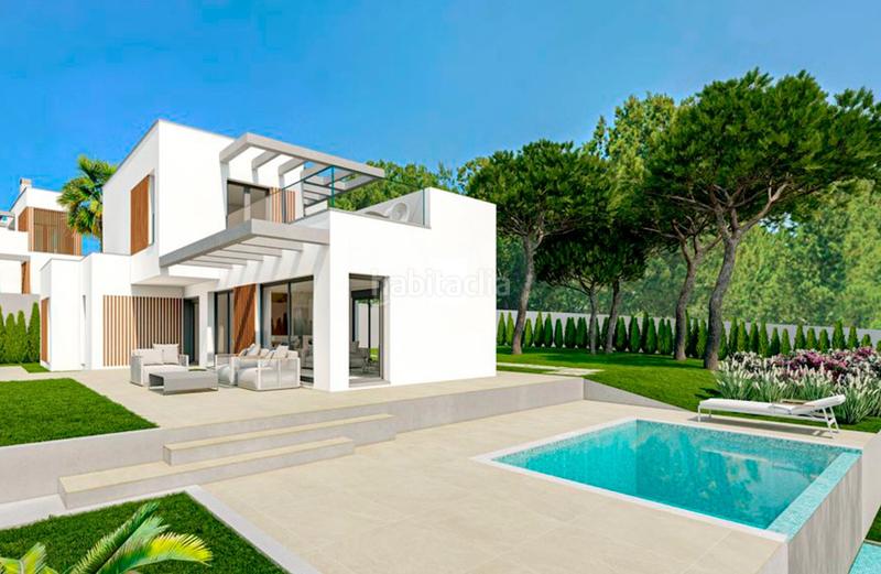 Foto 37045e40-a1ef-43ef-99e3-1a8be7d4cf08. Chalet costa blanca eiendom presenta este exclusivo proyecto, una oportunidad ãnica situada en el corazãn , alicante. imagina en Finestrat