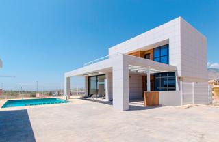 Chalet à Balcón de Finestrat-Terra Marina. Esta nueva promoción de villas modernas de obra nueva forma part