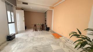 Location Bureau  Plaza chirinos 6b. ¿buscas un espacio tranquilo en pleno centro para trabajar a gus