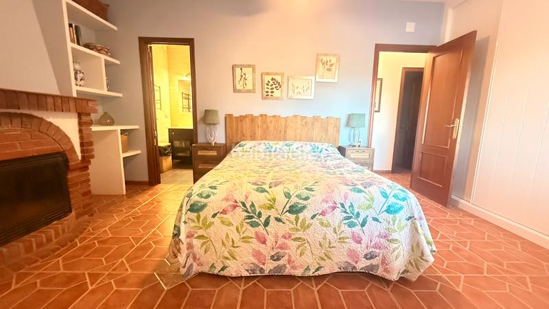 Foto 05c2fb2c-8a1b-4cc1-b327-02ac433a3ccd. Casa amb xemeneia calefacció aparcament piscina a Almodóvar del Río