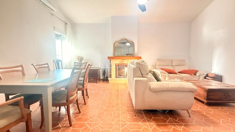 Foto 1ed6f52a-8233-4ec5-8049-2507a28017a7. Casa amb xemeneia calefacció aparcament piscina a Almodóvar del Río