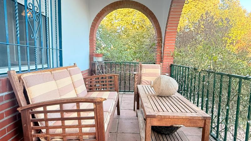 Foto 5e78752d-9c28-415d-ba45-11dbc7bdd9d4. Casa amb xemeneia calefacció aparcament piscina a Almodóvar del Río