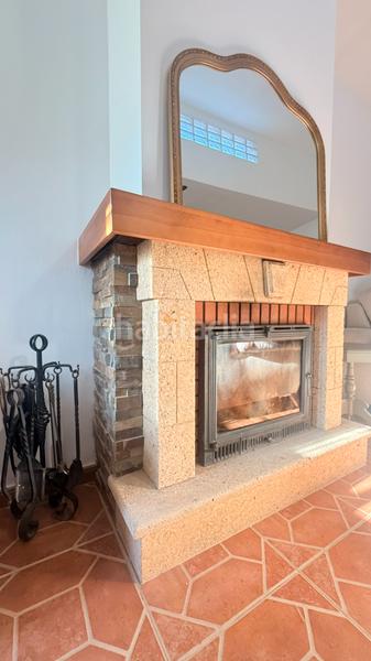 Foto c26b9793-64b4-413e-b42b-74fd8705229d. Casa amb xemeneia calefacció aparcament piscina a Almodóvar del Río