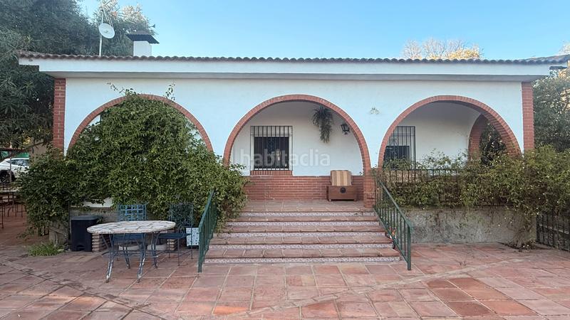 Foto d63ceb48-67a8-4b8f-a2b9-add186605b68. Casa amb xemeneia calefacció aparcament piscina a Almodóvar del Río