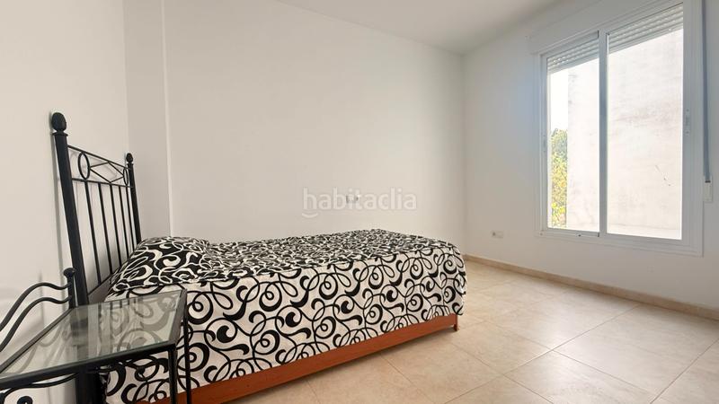 Foto 42c3c97f-93c3-4ad1-be5c-28280adda995. Semi detached house with parking in Guadalcázar