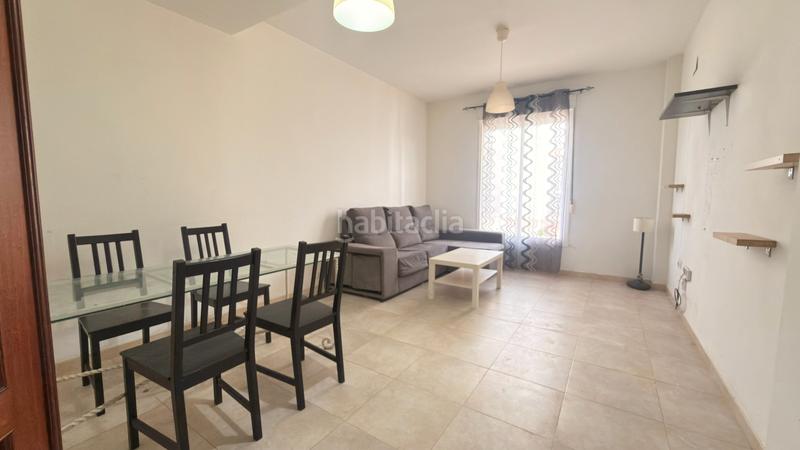 Foto f046bdc2-75d8-4574-ad63-879c03d68c74. Semi detached house with parking in Guadalcázar