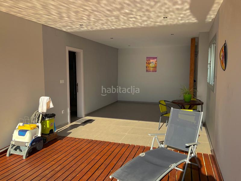 Foto 9ddeb0cb-f133-4110-b2b3-d6b14bc3800c. Casa en costa Cunit - els jardins - els rosers Cunit